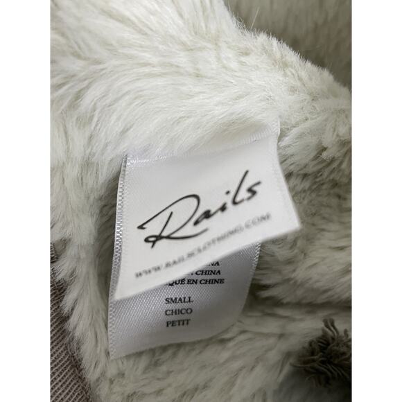 Rails Jacket Whitaker Sage Camo Utility Faux Fur Lined Outdoors FLAW - Picture 13 of 16